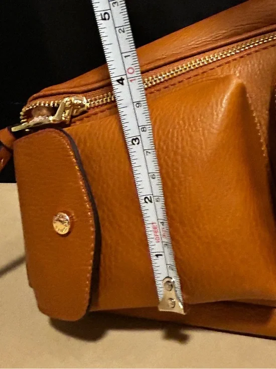 Poppy & Peonies Pebbled Leather Sling Backpack Purse NWOT - Picture 11 of 15